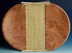 Plate with basket weave